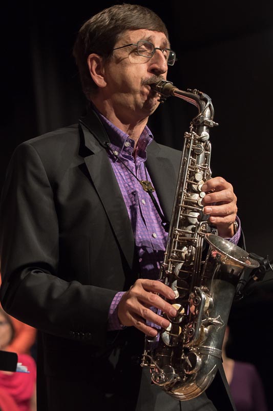 Wallisellen on stage web_84