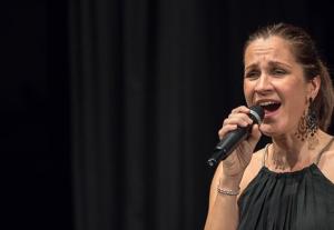 Wallisellen on stage web_66